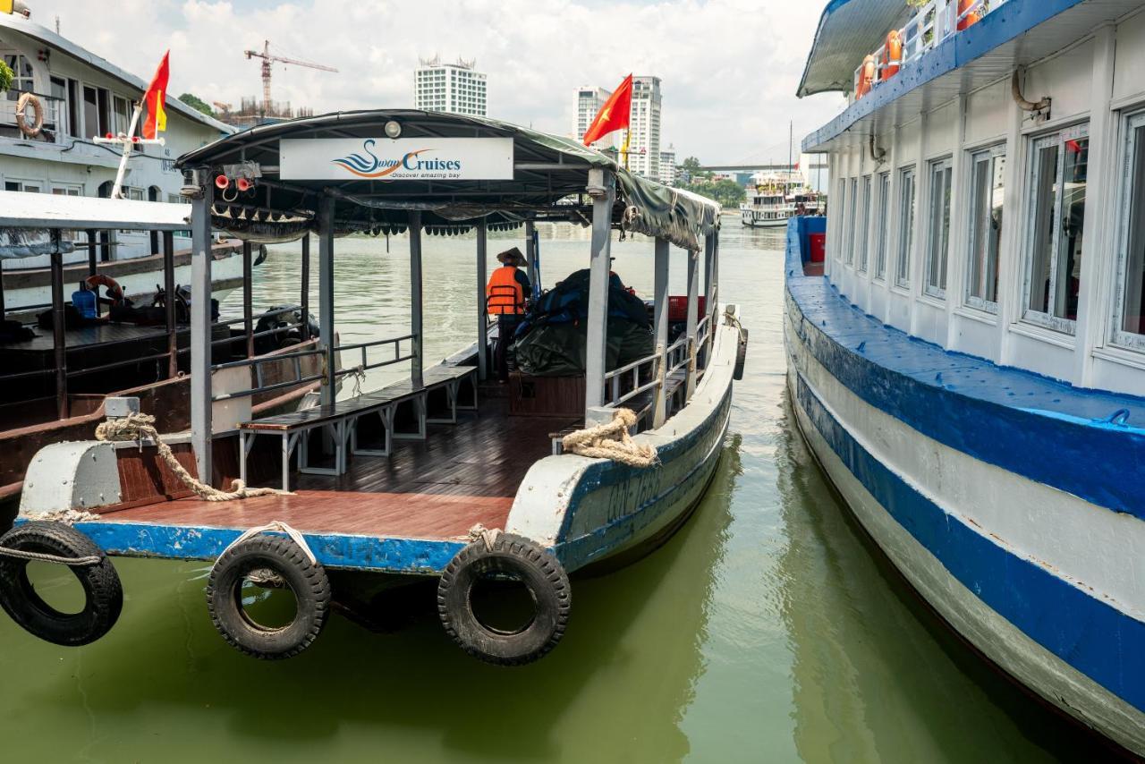 Hotel Swan Cruises Halong à Hạ Long Extérieur photo