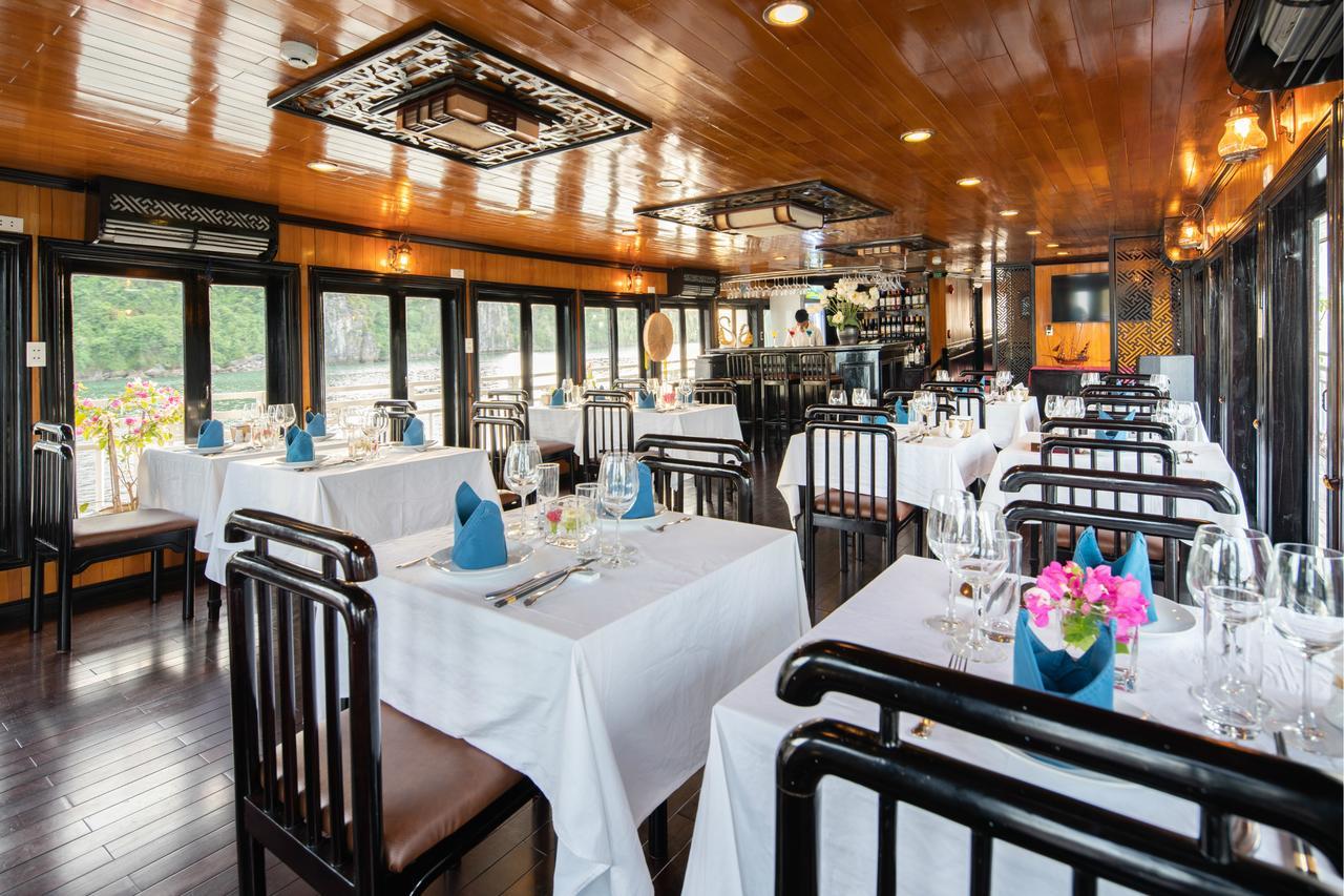 Hotel Swan Cruises Halong à Hạ Long Extérieur photo